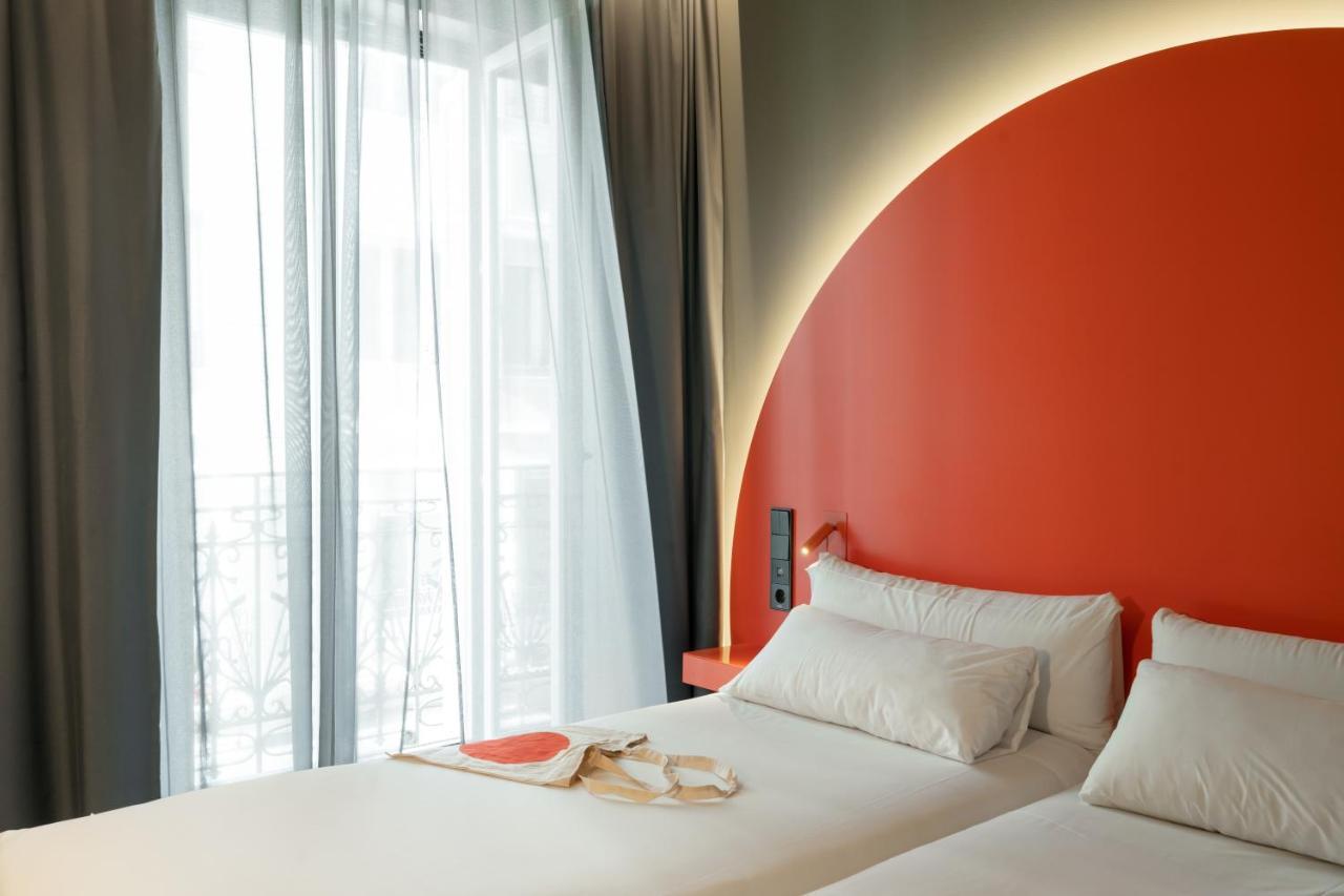Chic & Basic Dot Hotel Madri Exterior foto