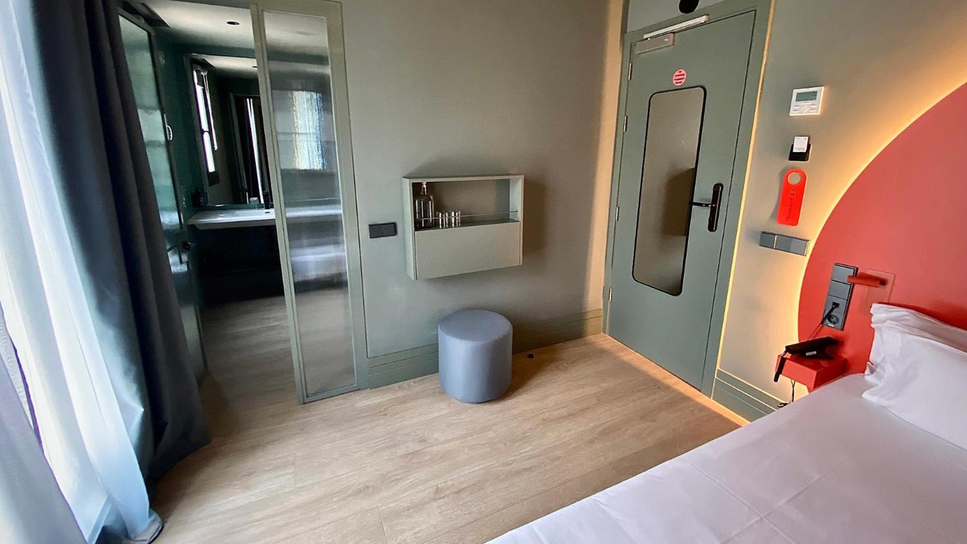 Chic & Basic Dot Hotel Madri Exterior foto